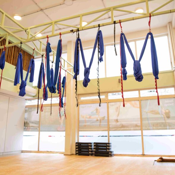 All Spirit Fitness Studio – Personal Training: αίθουσα με αιώρες και σύγχρονο εξοπλισμό για personal προπονήσεις έως 4 ατόμων.