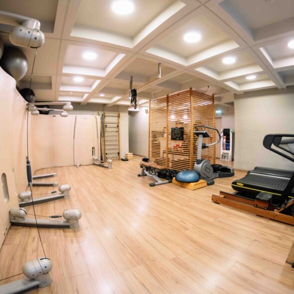 Human Studio – Online Training: Εξ αποστάσεως προπόνηση με επιλογή προγραμμάτων και πακέτα 12 ή 24 συνεδριών.