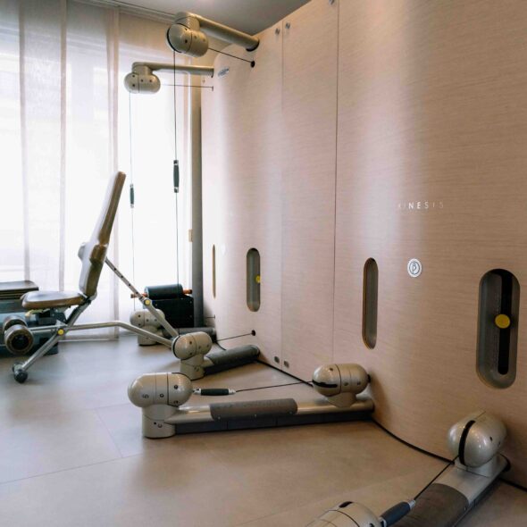 Studio16 – Personal Training 30' με γρήγορη ατομική καθοδήγηση και επιλογή προγραμμάτων. Πακέτα 1, 8, 12 και 24 συνεδριών.