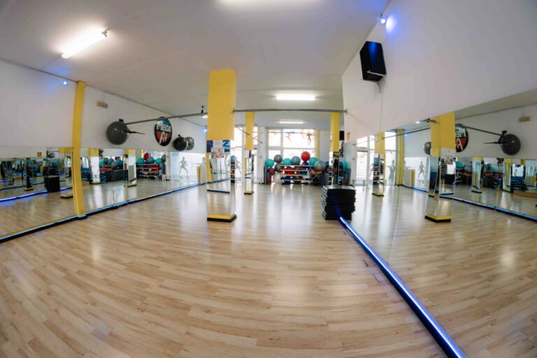 Mega Fit – Basic Pack Προγράμματα: για συμμετοχή αποκλειστικά σε ομαδικά προγράμματα γυμναστικής.