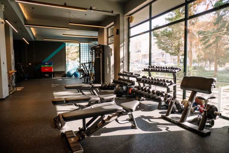 TREEGGER – Group Training & Pilates Reformer: Συνδρομή 1 μήνα με προγράμματα ενδυνάμωσης και Pilates