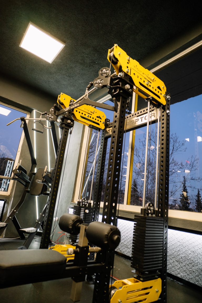 The Warehouse Gym – Basic Pack Μαθητική: Συνδρομή για μαθητές με πλήρη πρόσβαση σε εξοπλισμό & εξειδικευμένα προγράμματα