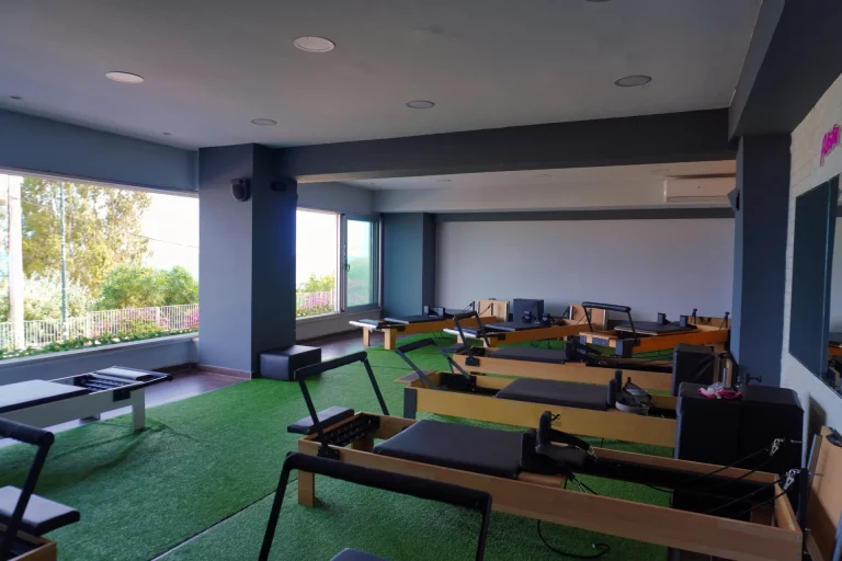 R-Evolution Fitness – Pilates Reformer: Συνδρομές 1, 8, 12, 24 και 36 συνεδριών Pilates Reformer στον Πειραιά
