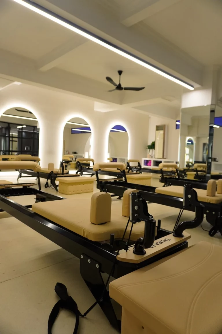 UNTHINK FITNESS REPUBLIC – Reformer Pilates 3 Μηνών Φοιτητικό: έκπτωση 15% για φοιτητές σε 30 συνεδρίες Reformer Pilates.