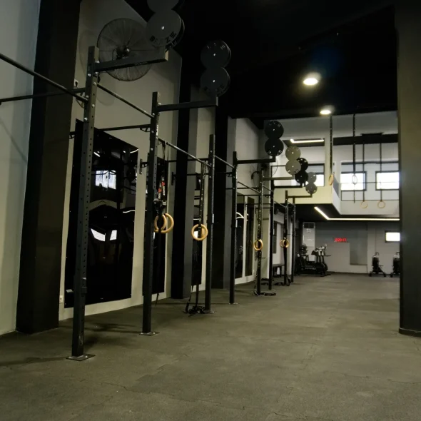 The Core Hub – Fitness:Συνδρομές Fitness στο The Core Hub με 12, 16 ή απεριόριστες προπονήσεις τον μήνα. Πρόσβαση σε προγράμματα όπως Fitness, Sweat, Hips & Abs, Hybrid Grit και Athletic Build.