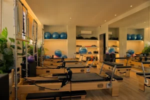 W Strength Health Club – Pilates Reformer