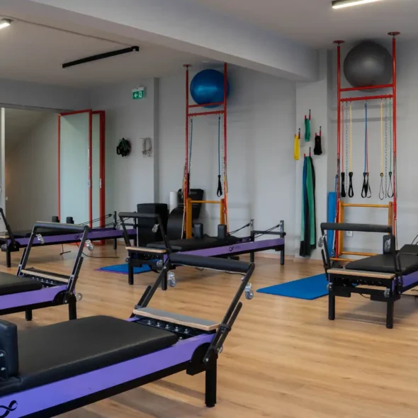 ORTHOSOMIA – Συνδρομές Pilates Reformer για μικρές ομάδες 2 έως 6 ατόμων με επιλογές 1 ή 2 φορές την εβδομάδα