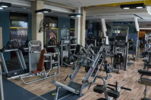Titans Gym – Votanikos – Φοιτητική Συνδρομή Όργανα