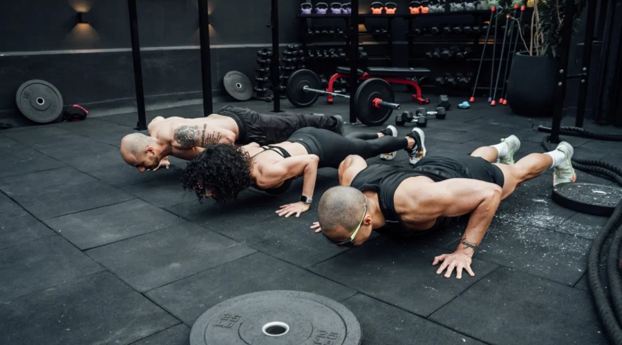 Μυϊκή υπερτροφία: Ο απόλυτος οδηγός για να χτίσεις το σώμα που επιθυμείς