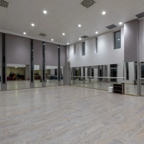 Δες την τιμή για τα Axion Fitness Club – Kangoo Jumps (Συνδρομές). Πακέτο 10 μαθημάτων με 100€ για την πιο δυναμική προπόνηση.