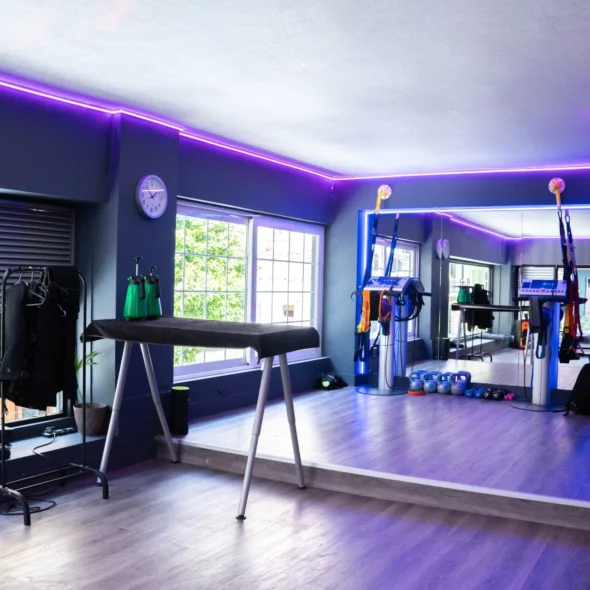 Fitness Therapy Wellness Club - EMS Miha Bodytec. Ενδυνάμωση όλου του σώματος σε μόλις 20 λεπτά με την τεχνολογία ηλεκτρομυοδιέγερσης Miha Bodytec για μέγιστα αποτελέσματα.